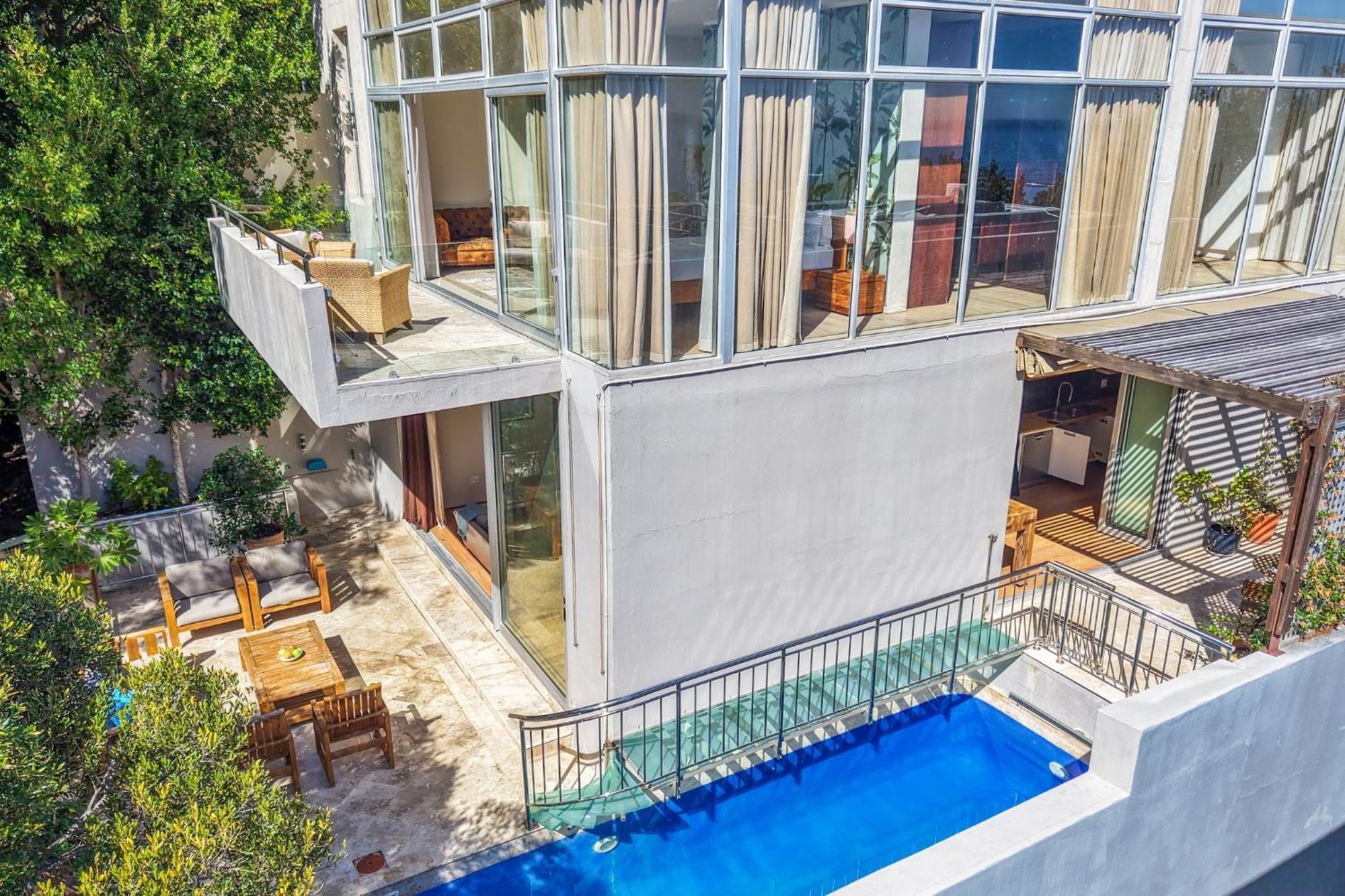 Serene Living On The Grange By Host Agents