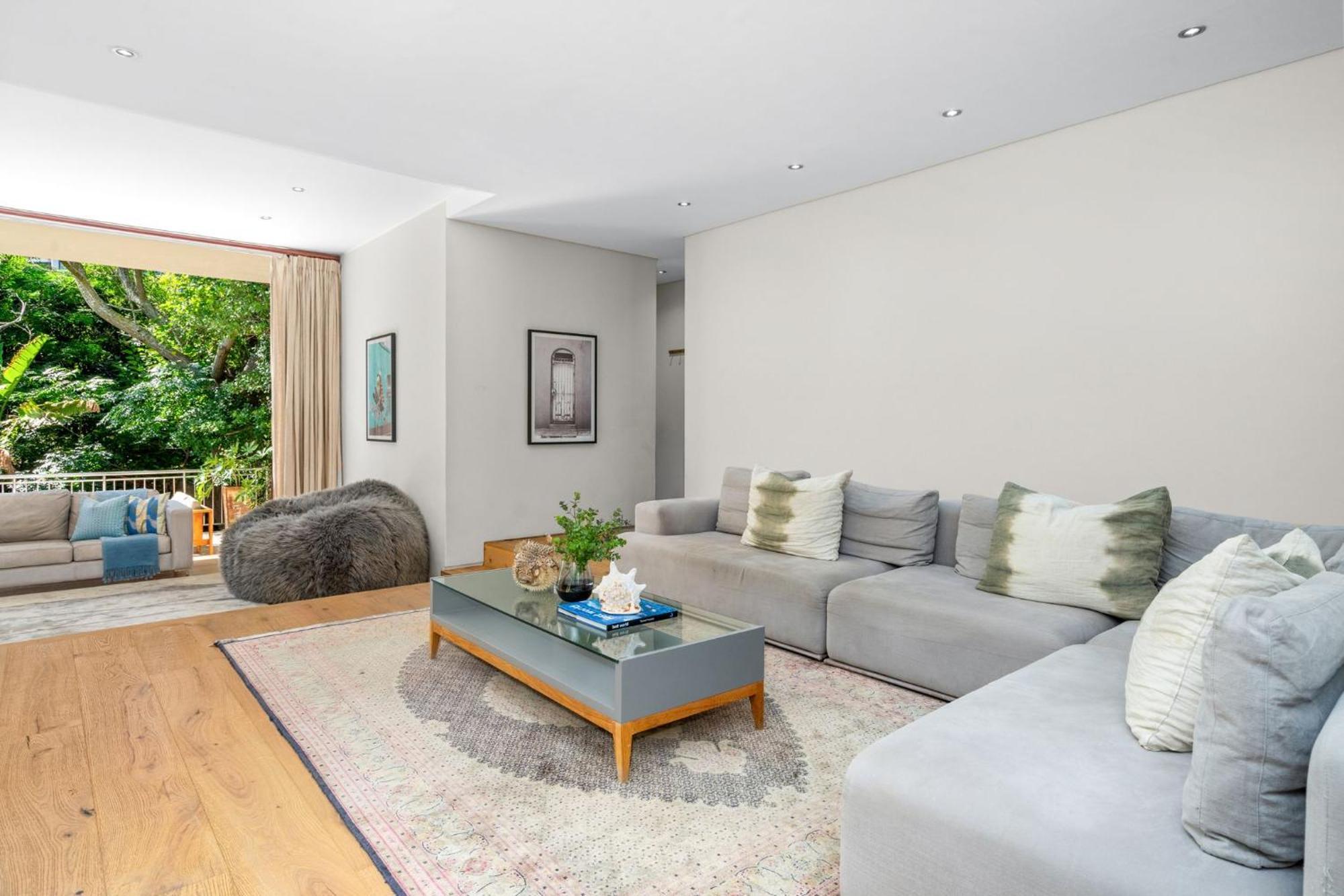 Serene Living On The Grange By Host Agents Ferienhaus
